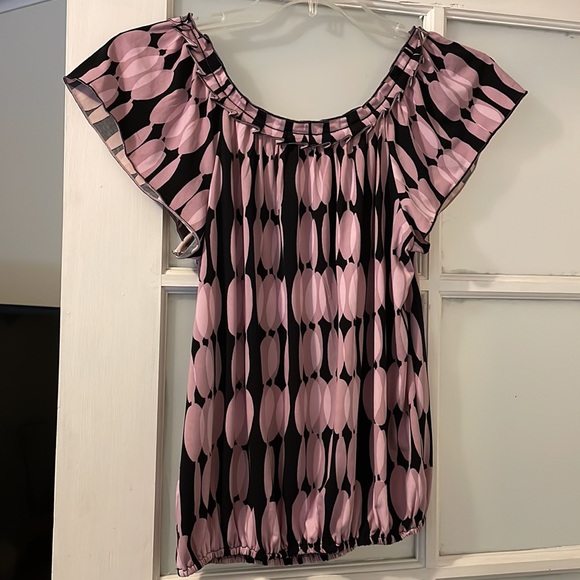 3/$18. 🌼Max Studio blouse size L - Picture 4 of 7